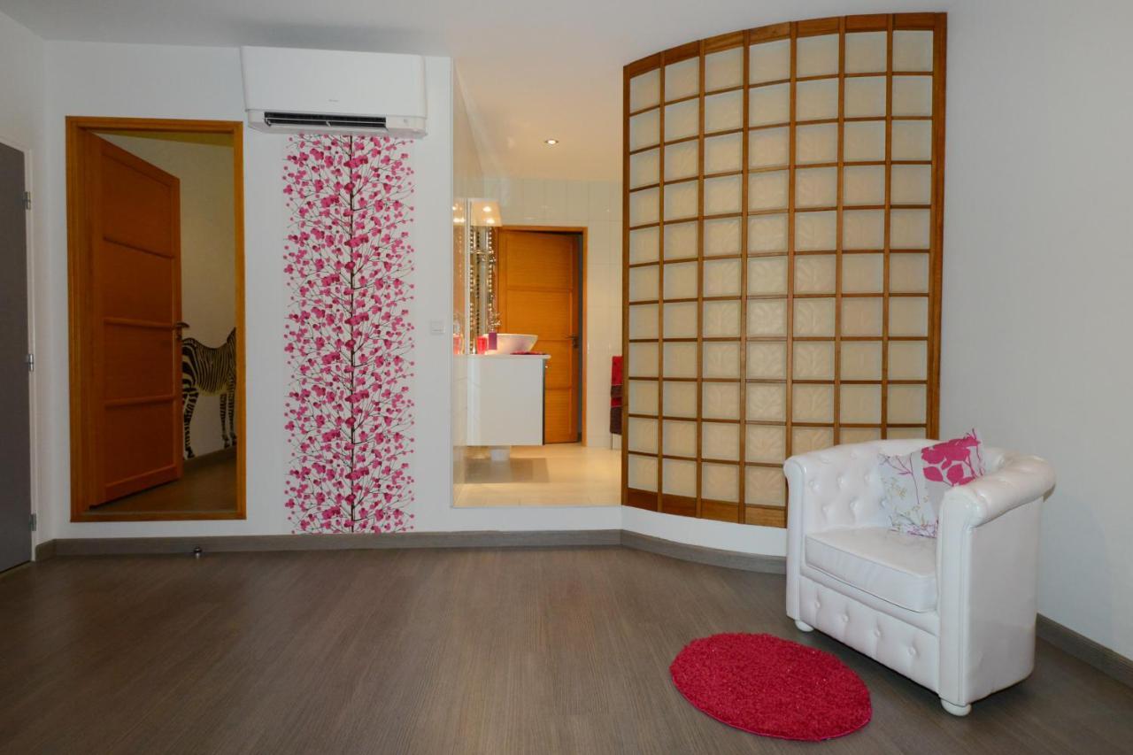 Les Etangs Du Moulin D'Harcy Hotel Lonny ภายนอก รูปภาพ