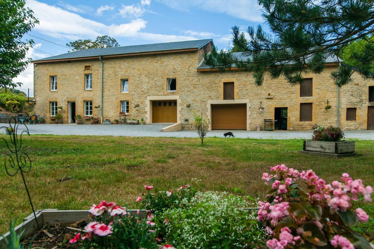 Les Etangs Du Moulin D'Harcy Hotel Lonny ภายนอก รูปภาพ