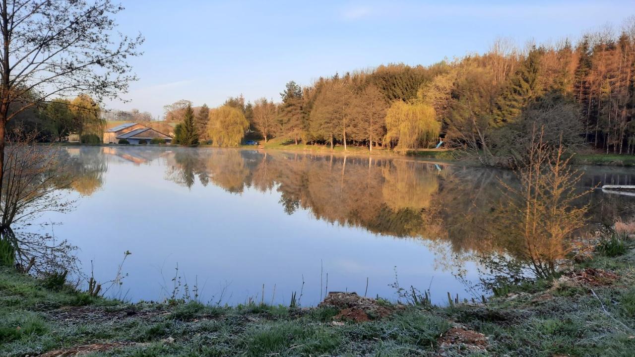 Les Etangs Du Moulin D'Harcy Hotel Lonny ภายนอก รูปภาพ